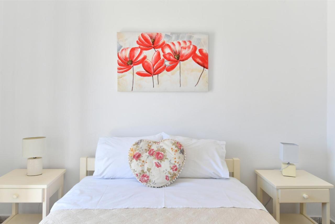 White Rooms Paros Naoussa Exterior foto