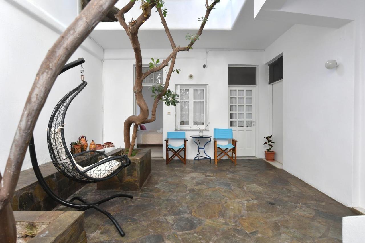 White Rooms Paros Naoussa Exterior foto